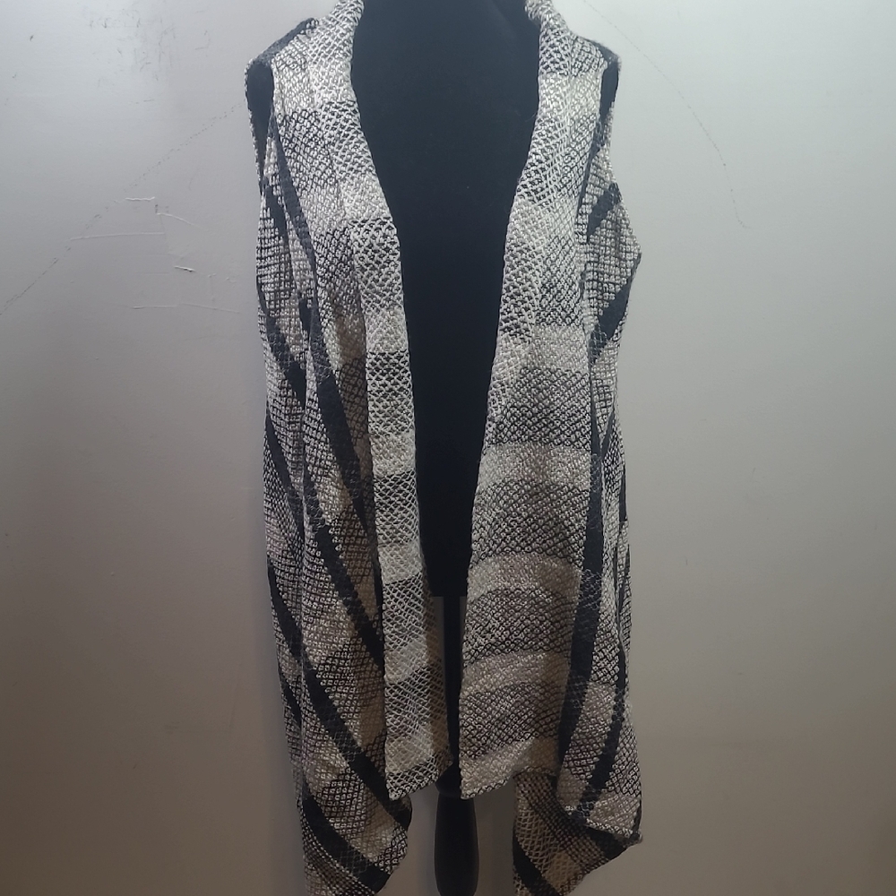 Eileen Fisher Black and White Open-Front Poncho